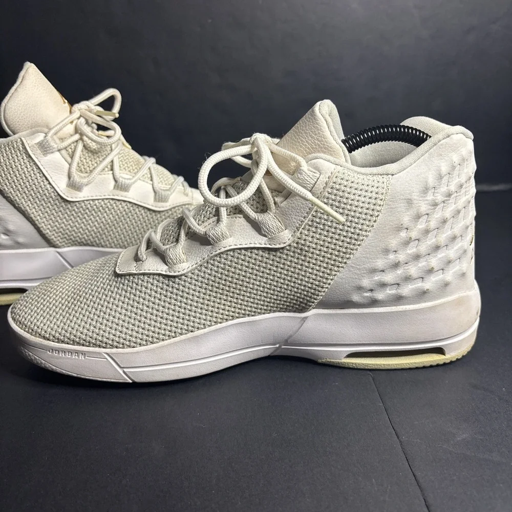 Size 8.5 - Air Jordan Academy White